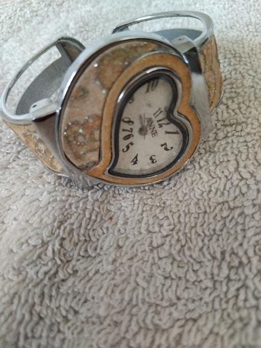 Buy & Sell Kemsley Swale - Photos for heart watch
