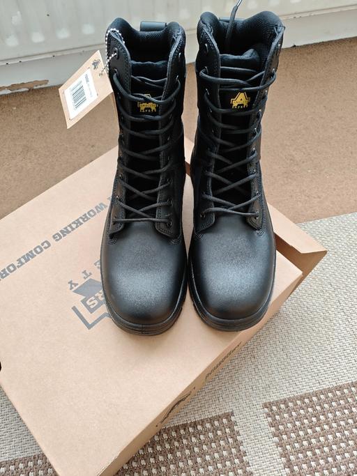 Buy & Sell Greenford Ealing - Photos for Amblers Safety Black Boots