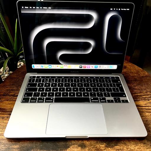 Buy & Sell Newington South East London - Photos for Apple MacBook Pro 13