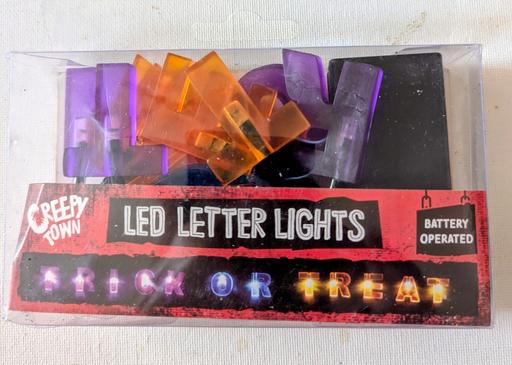 Buy & Sell Georgetown Blaenau Gwent - Photos for 🎃 Halloween led letter trick or treat batter