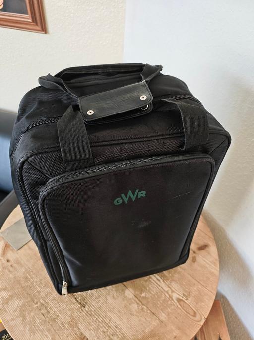 Buy & Sell Greenford Ealing - Photos for GWR small suitcase