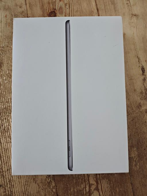 Buy & Sell Greenford Ealing - Photos for Apple iPad Retail Box