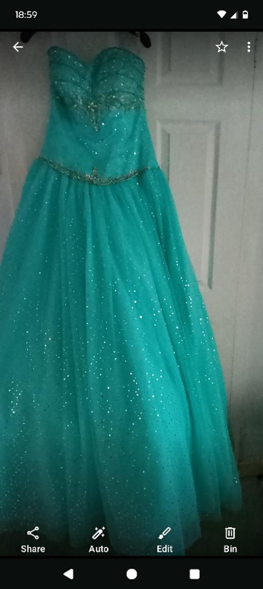 Buy & Sell Woodsetton Dudley - Photos for Dress