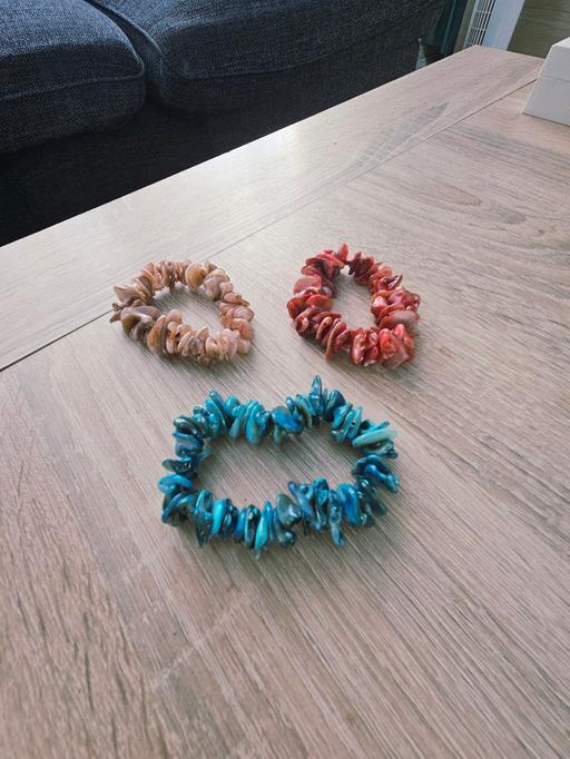 Buy & Sell Newton Doncaster - Photos for 3 bracelets.. like new.