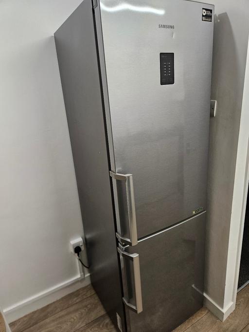 Buy & Sell Chelsea South West London - Photos for Samsung Fridge Freezer