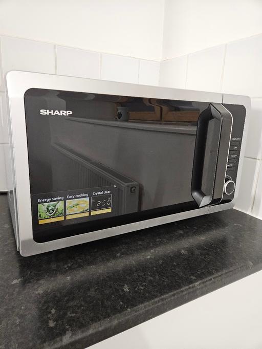 Buy & Sell Battersea South West London - Photos for Microwave