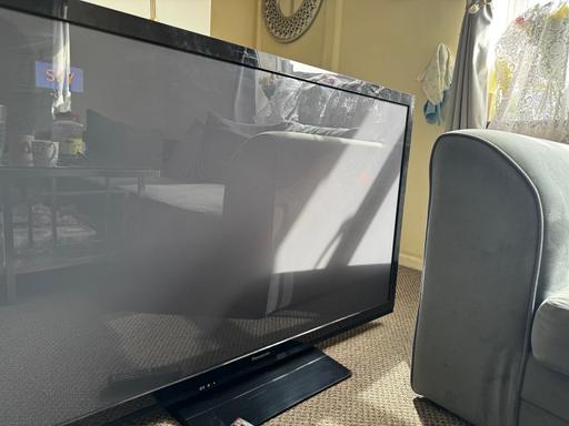 Buy & Sell Dagenham Barking and Dagenham - Photos for Panasonic 50” LED Tv