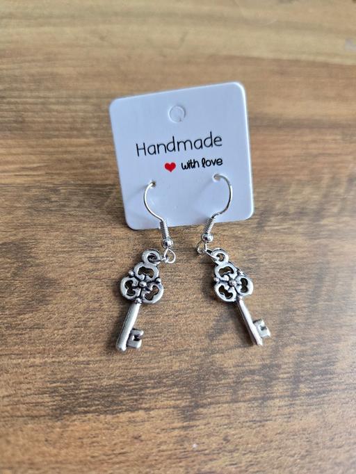 Buy & Sell Charter Avenue Industrial Estate Coventry - Photos for Women's/Teens Key Earrings