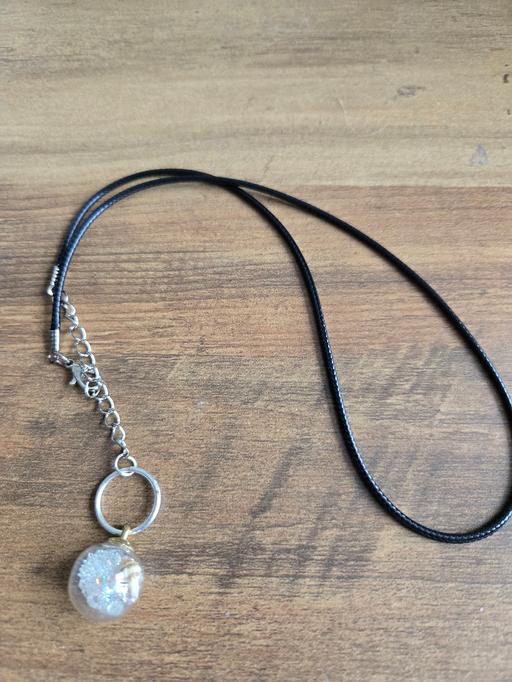 Buy & Sell Charter Avenue Industrial Estate Coventry - Photos for Womens/Teens Glitter Ball Necklace