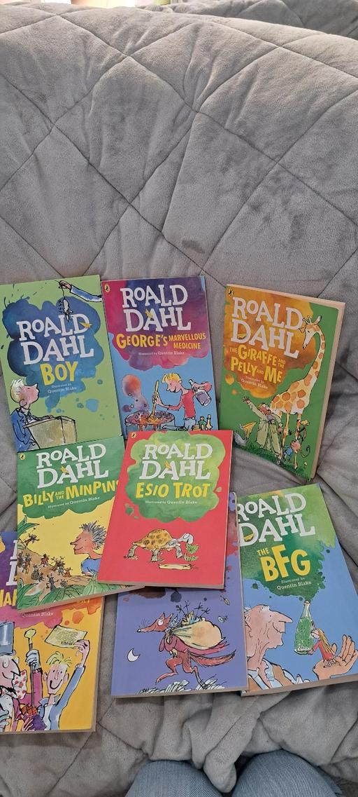 Buy & Sell Four Oaks Birmingham - Photos for Roald Dahl Books x8