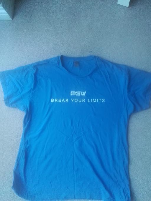 Buy & Sell Streetly Walsall - Photos for MANS GILDAN TEE SHIRT