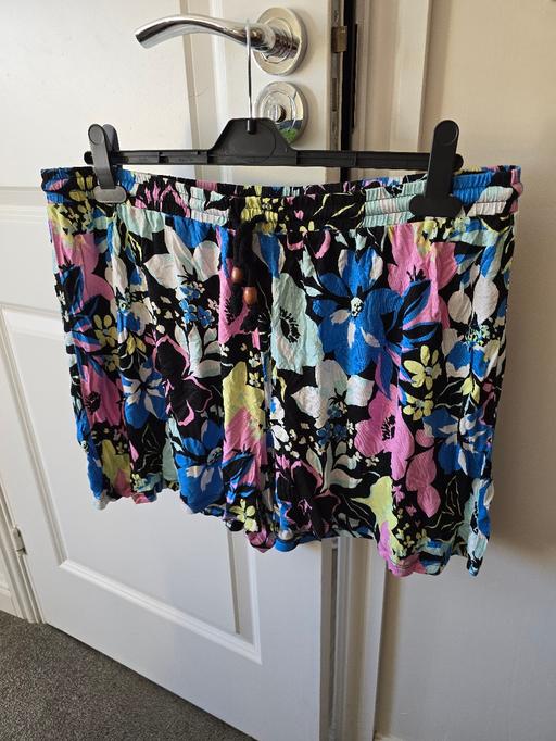 Buy & Sell Oldbury Sandwell - Photos for everyday ladies shorts- uk18