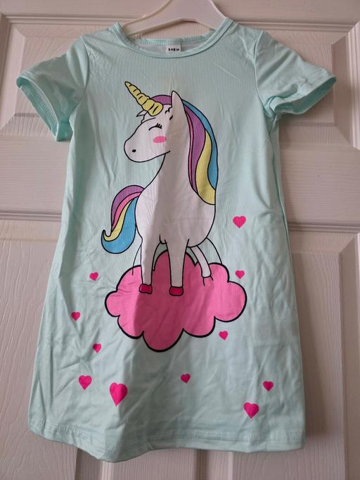 Buy & Sell Blackpool Town Centre Blackpool - Photos for Unicorn nightdress age 4 yrs BNWT