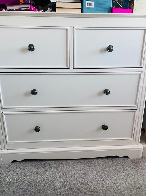 Buy & Sell Shepherd`s Bush West London - Photos for Chest of 4 Drawers