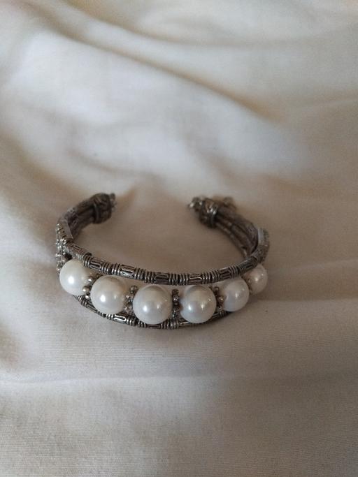 Buy & Sell Milton Regis Swale - Photos for pearl braclet