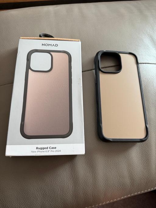 Buy & Sell Catshill Bromsgrove - Photos for iPhone 16 Pro Max Rugged Case