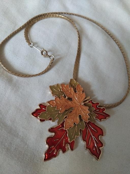 Buy & Sell Milton Regis Swale - Photos for beautiful leaf necklace