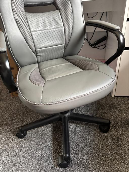 Buy & Sell Thurmaston Charnwood - Photos for Grey - Faux Leather Desk Chair