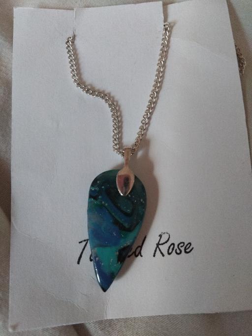 Buy & Sell Kemsley Swale - Photos for blue necklace