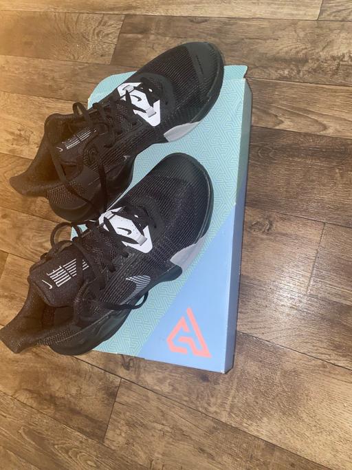 Buy & Sell - Photos for Nike