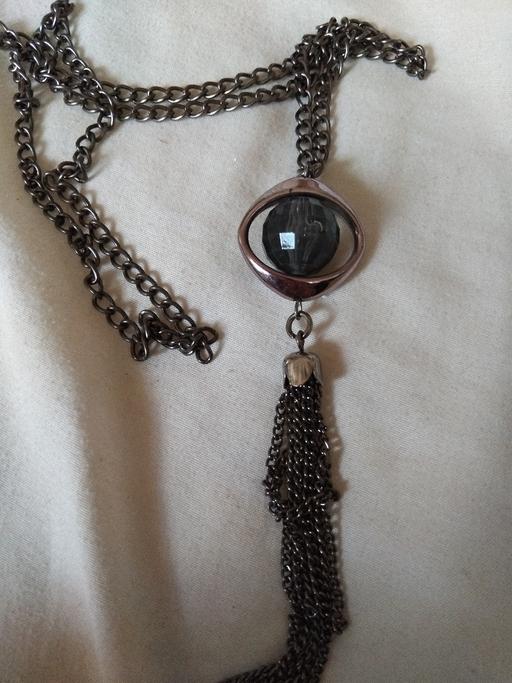 Buy & Sell Milton Regis Swale - Photos for black sparkly ball necklace