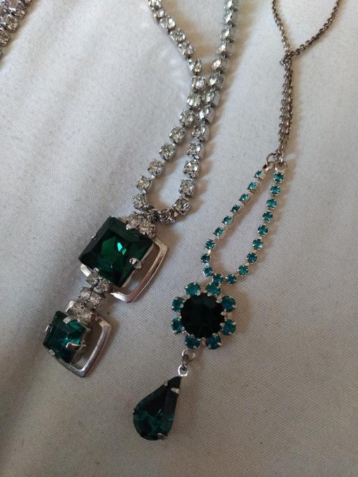 Buy & Sell Kemsley Swale - Photos for green necklaces