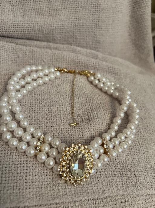Buy & Sell Hetton-Le-Hole Sunderland - Photos for Audrey Hepburn Style Necklace ( New )
