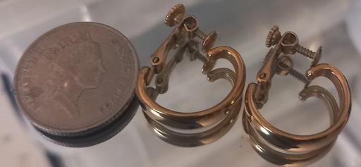Buy & Sell Skelmersdale West Lancashire - Photos for vintage gold plated napier earrings