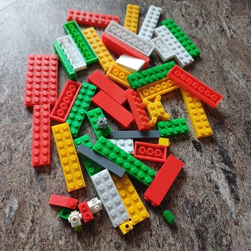 Buy & Sell Stockport Town Centre Stockport - Photos for 60 pieces of building blocks