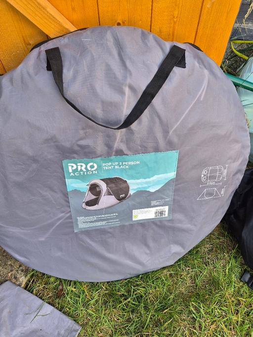 Buy & Sell Yew Tree Estate Sandwell - Photos for 2 person pop up tent