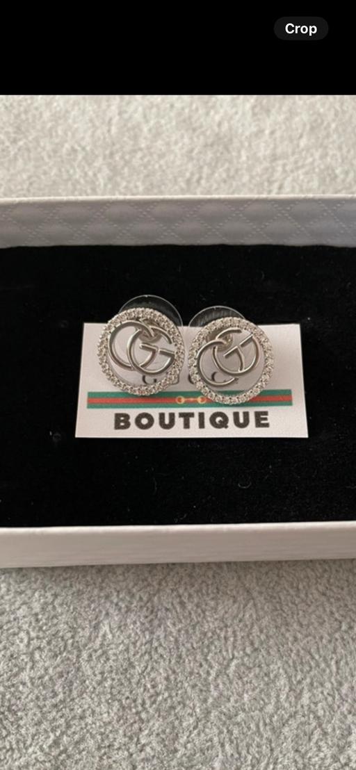 Buy & Sell Hamilton South Lanarkshire - Photos for Lovely new boxed earings