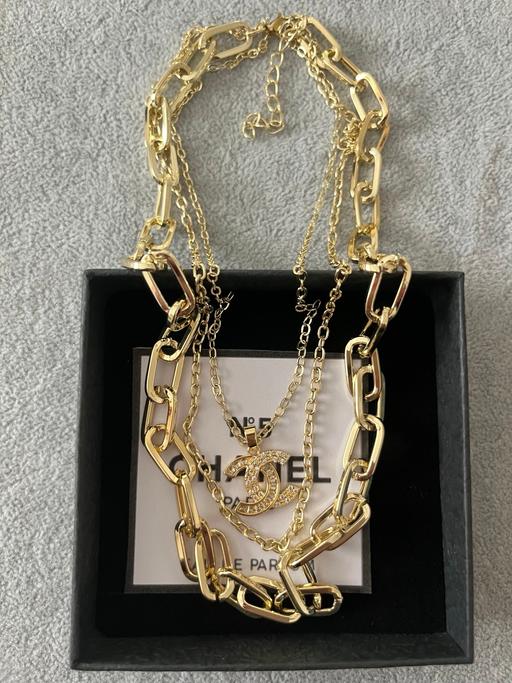 Buy & Sell Hamilton South Lanarkshire - Photos for Lovely new 3 tier necklace