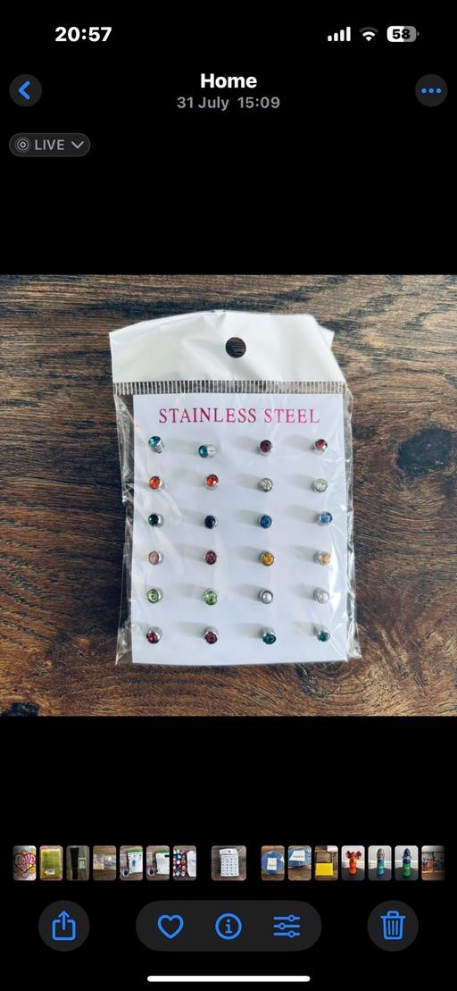 Buy & Sell Woodcross Wolverhampton - Photos for 12pairs earrings