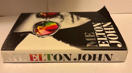 Buy & Sell Minworth Birmingham - Photos for Me Elton john hardback book