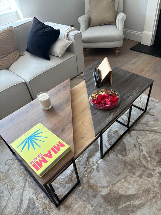 Buy & Sell Brompton South West London - Photos for Coffee Table