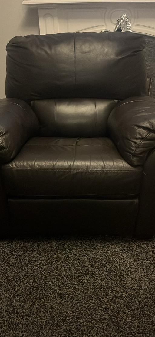Buy & Sell The Globe Centre Hyndburn - Photos for Bed sofa and a recliner chair