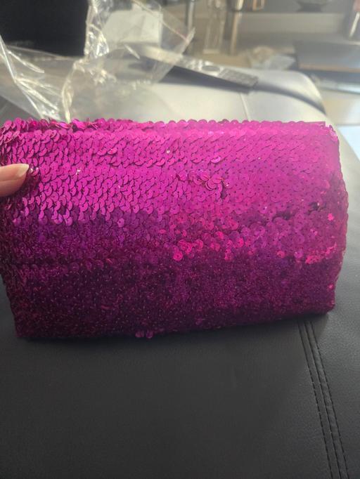 Classes Eccleshill Bradford - Photos for New stretch 6cm width elasticated sequins
