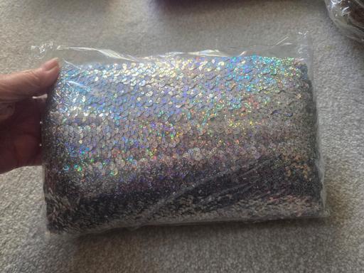 Classes Eccleshill Bradford - Photos for New elasticated sequins 6cm width in silver