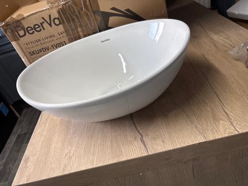 Buy & Sell Poolsbrook Chesterfield - Photos for Deervalley oval counter top basin