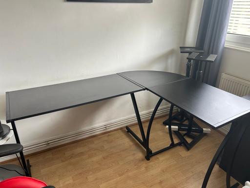 Buy & Sell Millwall East London - Photos for Desk