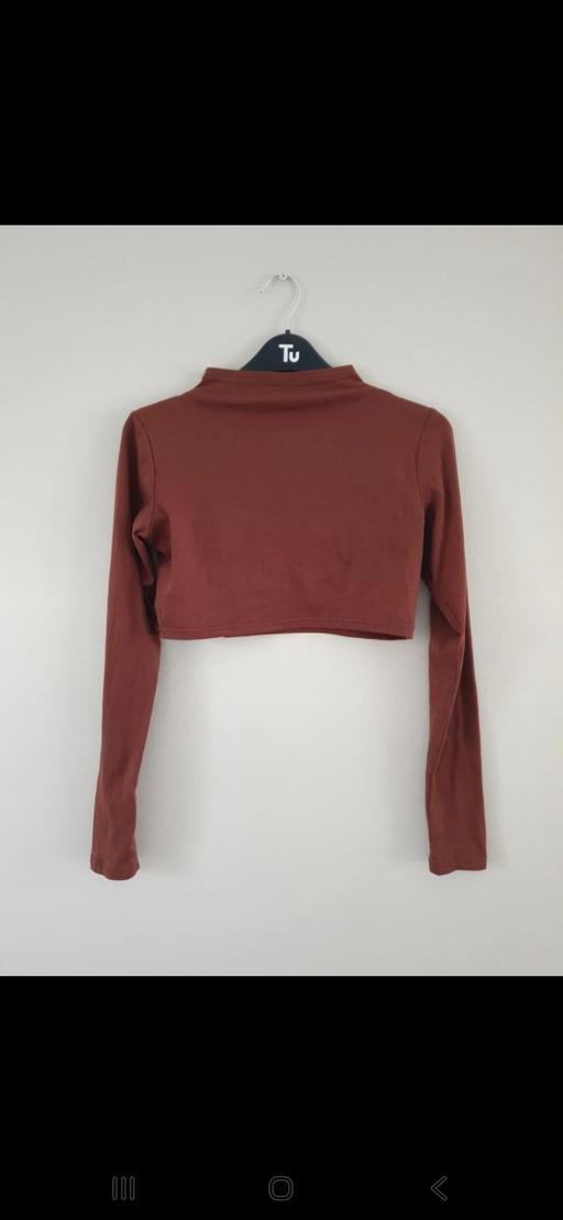 Buy & Sell Thornton Heath Croydon - Photos for Crop top