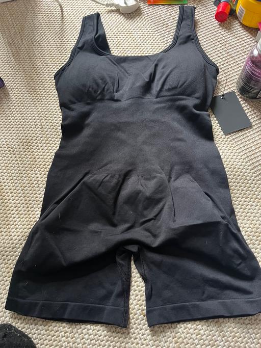 Buy & Sell Wednesfield Wolverhampton - Photos for New playsuit romper a size small n medium