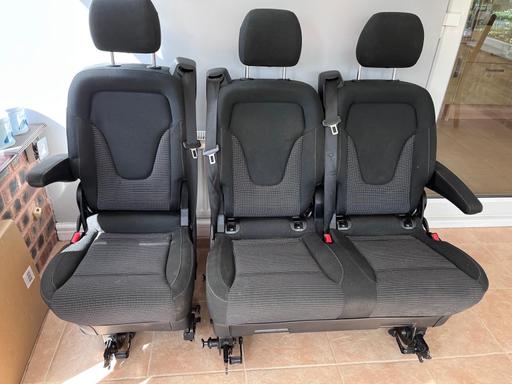 Vehicles Burntwood Lichfield - Photos for 2+1 removable car seats