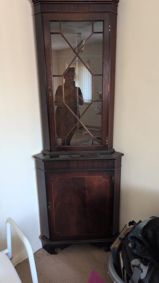 Buy & Sell Moxley Walsall - Photos for corner unit