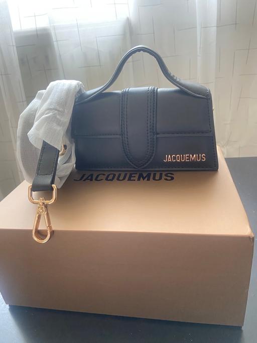 Buy & Sell Waddon South East London - Photos for Jacquemus woman bag