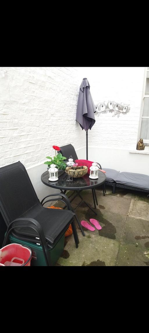 Buy & Sell Gospel Oak North West London - Photos for Garden Table & Chairs