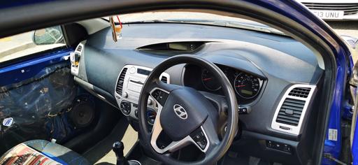 Vehicles Cheltenham Trade Park Cheltenham - Photos for Hyundai i20