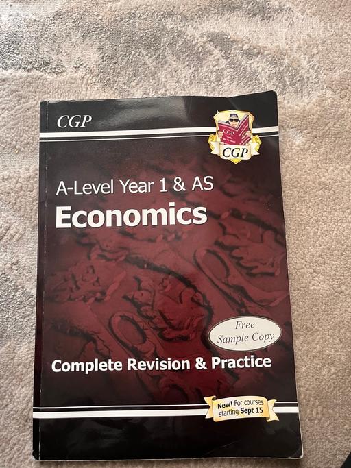 Buy & Sell Ash Vale Guildford - Photos for CGP Economics revision guid (A-level)