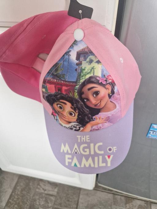 Buy & Sell Prescot Knowsley - Photos for New Disney 2 Mirabel Girls caps