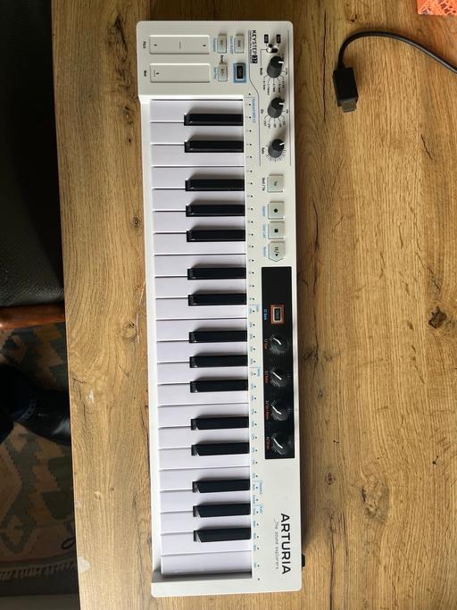 Buy & Sell Hoxton North London - Photos for 37 Keystep Arturia